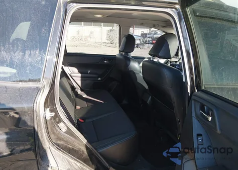 2018 Subaru Forester 2.5I Premium из США, поврежденный, VIN JF2SJAEC2JH455399